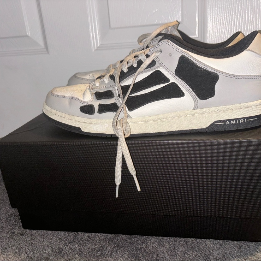 Amiri SkelTop Gray And White’